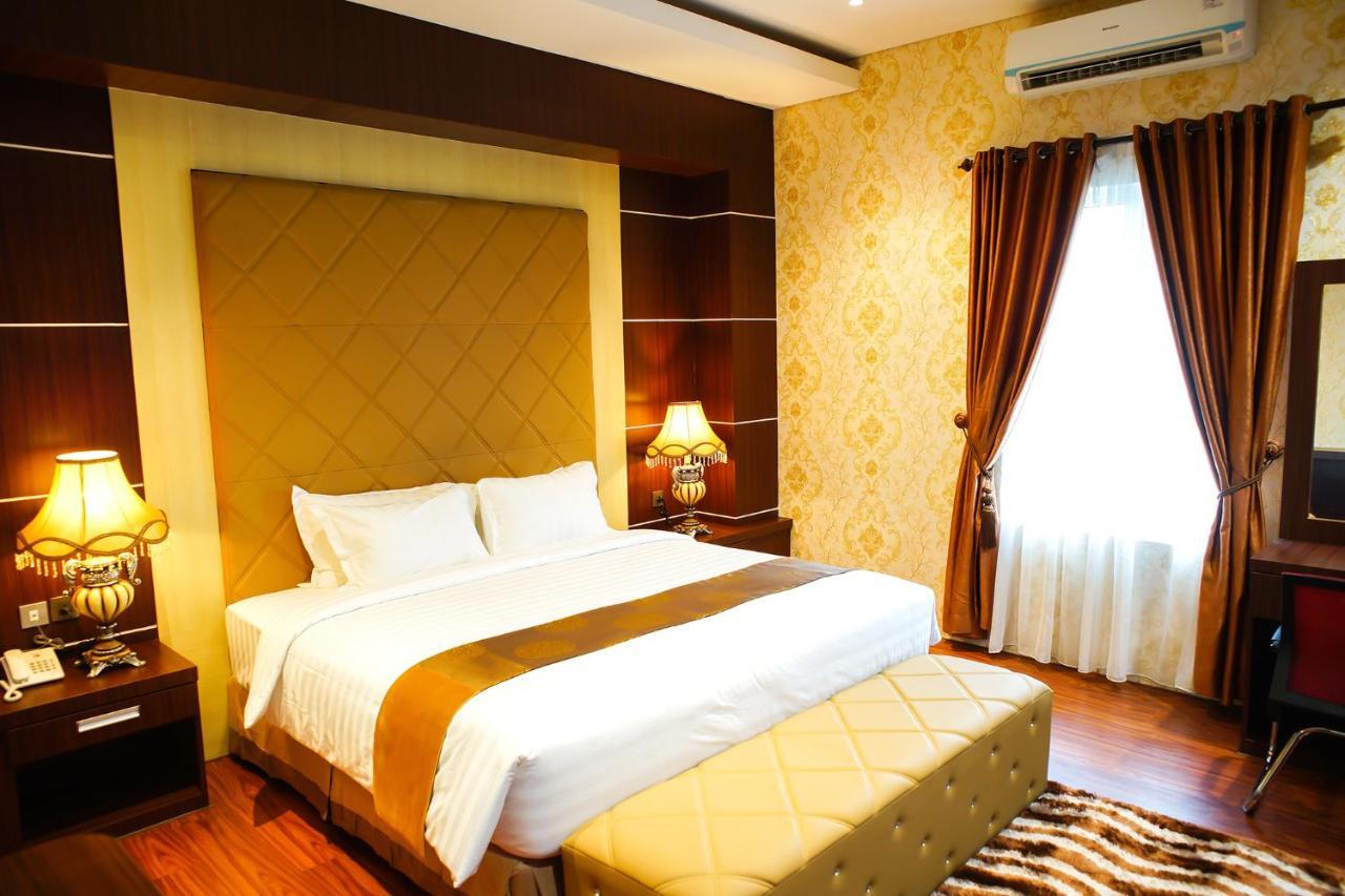 Singapore City Hotel Batu Bara Sungaibalai Esterno foto