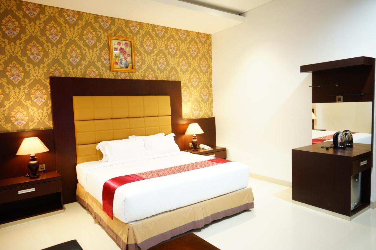 Singapore City Hotel Batu Bara Sungaibalai Esterno foto